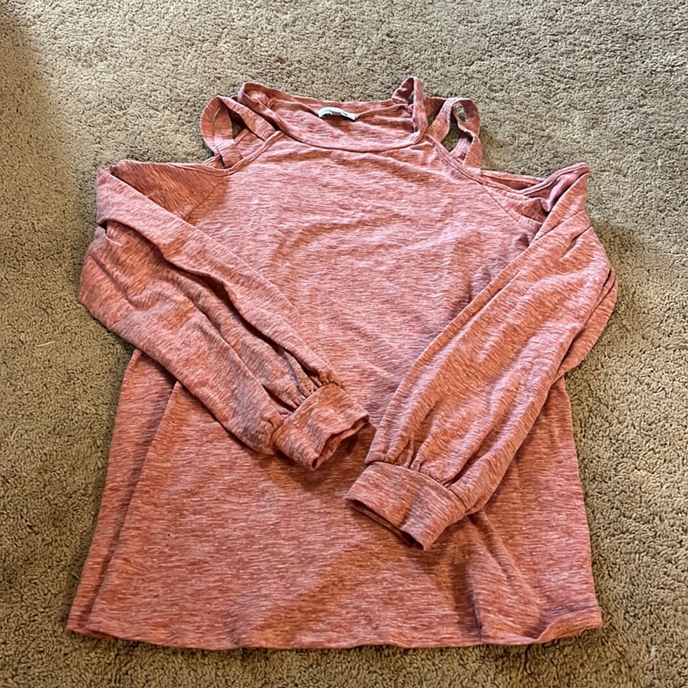 Cold shoulder top